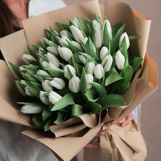 Купить цветы с доставкой в СПб