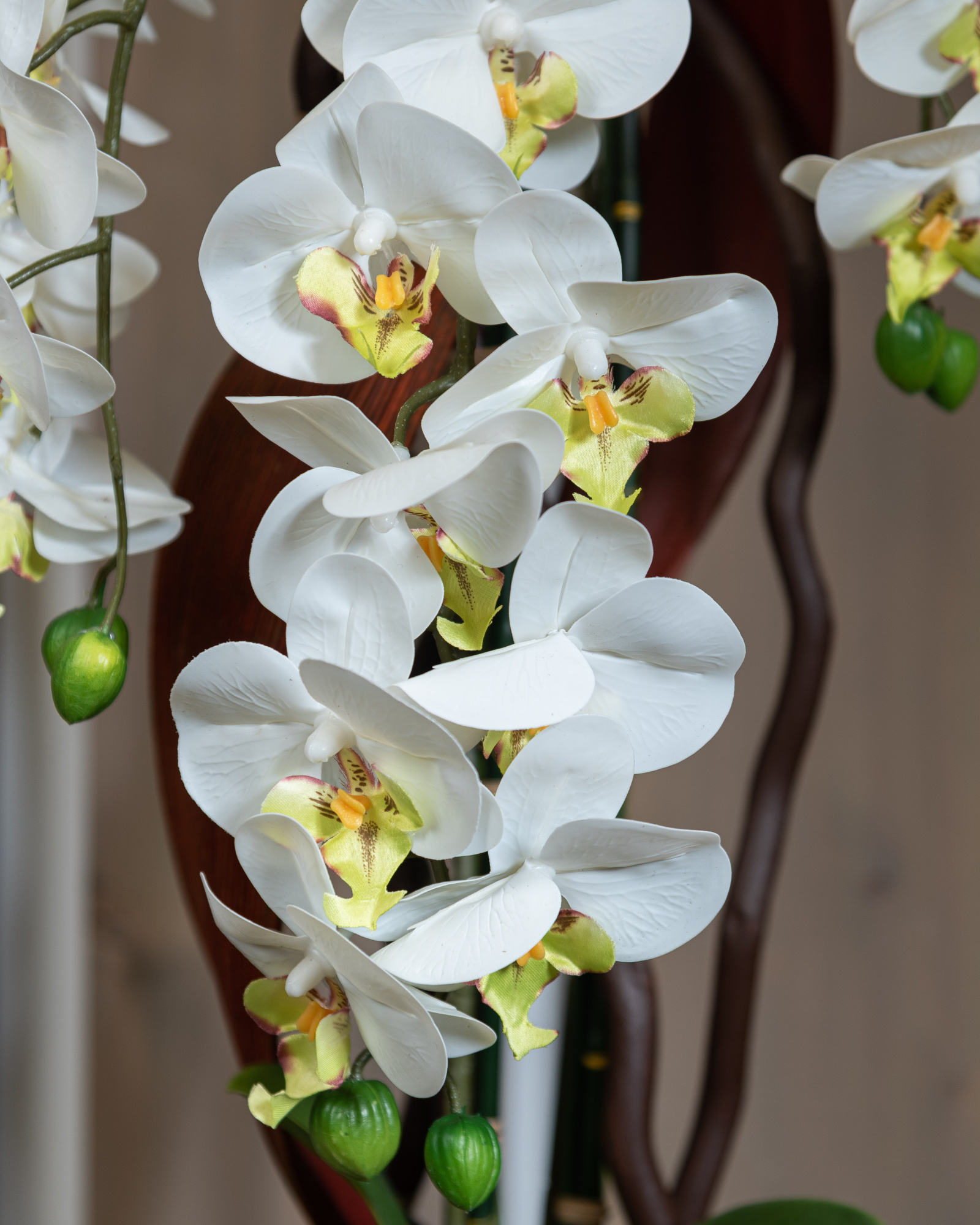 Композиция из белой искусственной орхидеи Тайны Востока-6