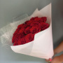 Розы красные